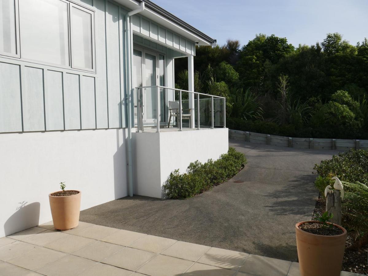 Aston Road Villa Bed & Breakfast Waikanae Extérieur photo