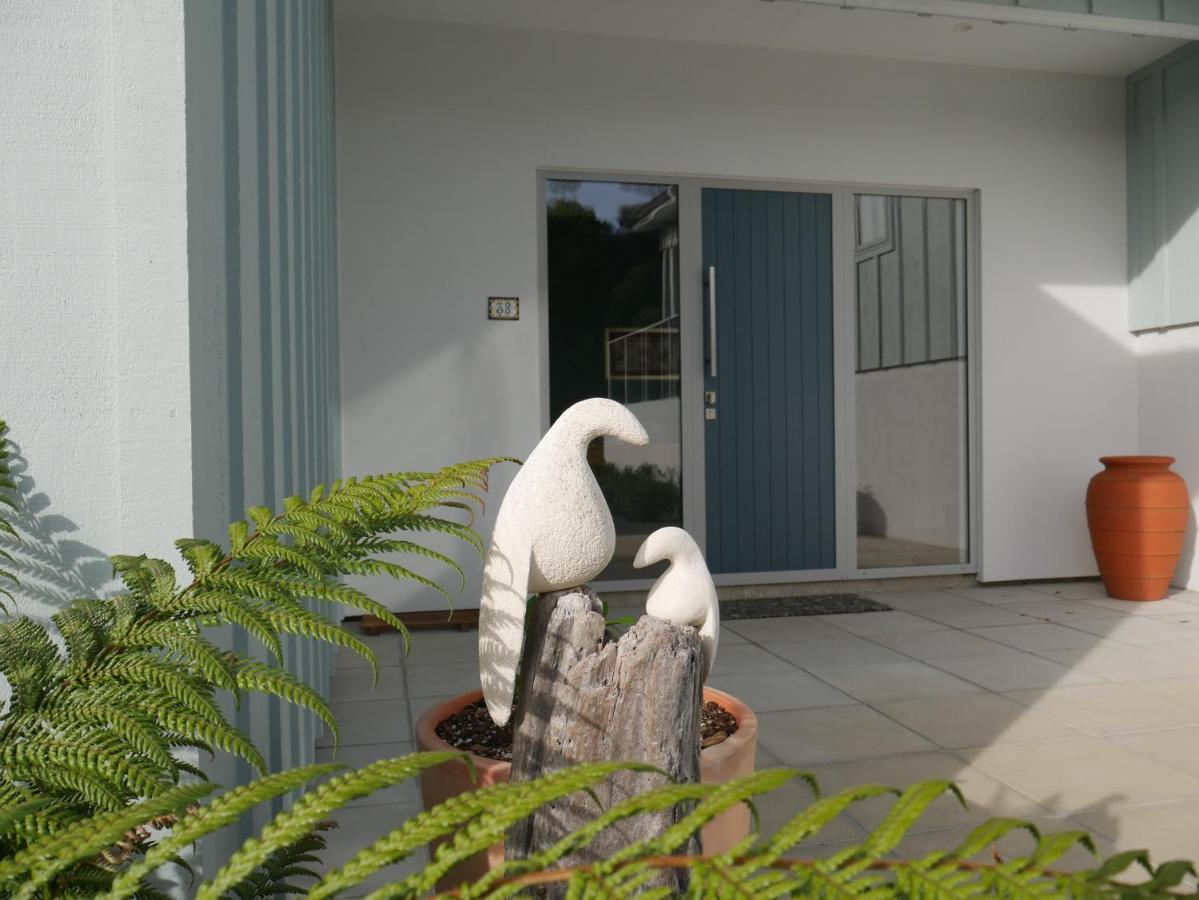 Aston Road Villa Bed & Breakfast Waikanae Extérieur photo